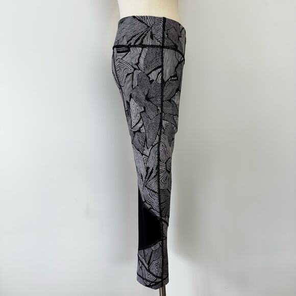 Lululemon Pace Rival Crop Leggings Full-On Luxtreme Dottie Tribe White Black 6 - Picture 6 of 13